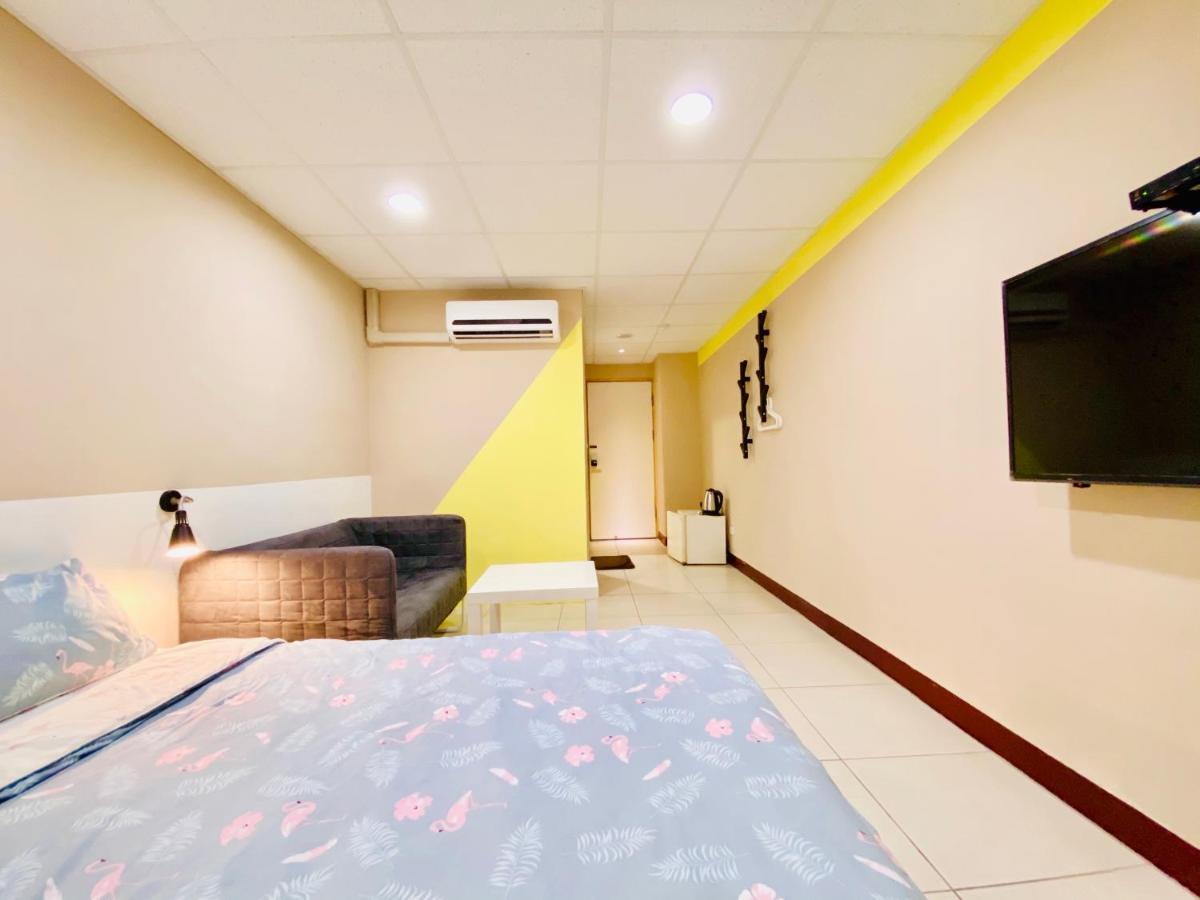 Wei Yang Guest House Đài Nam Ngoại thất bức ảnh